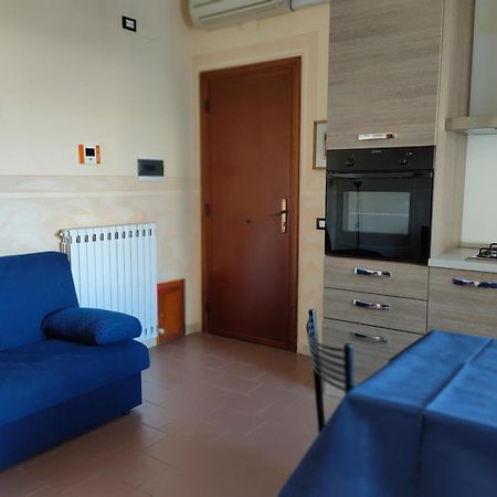 Caravel Appartamentini Lido di Camaiore Exteriör bild