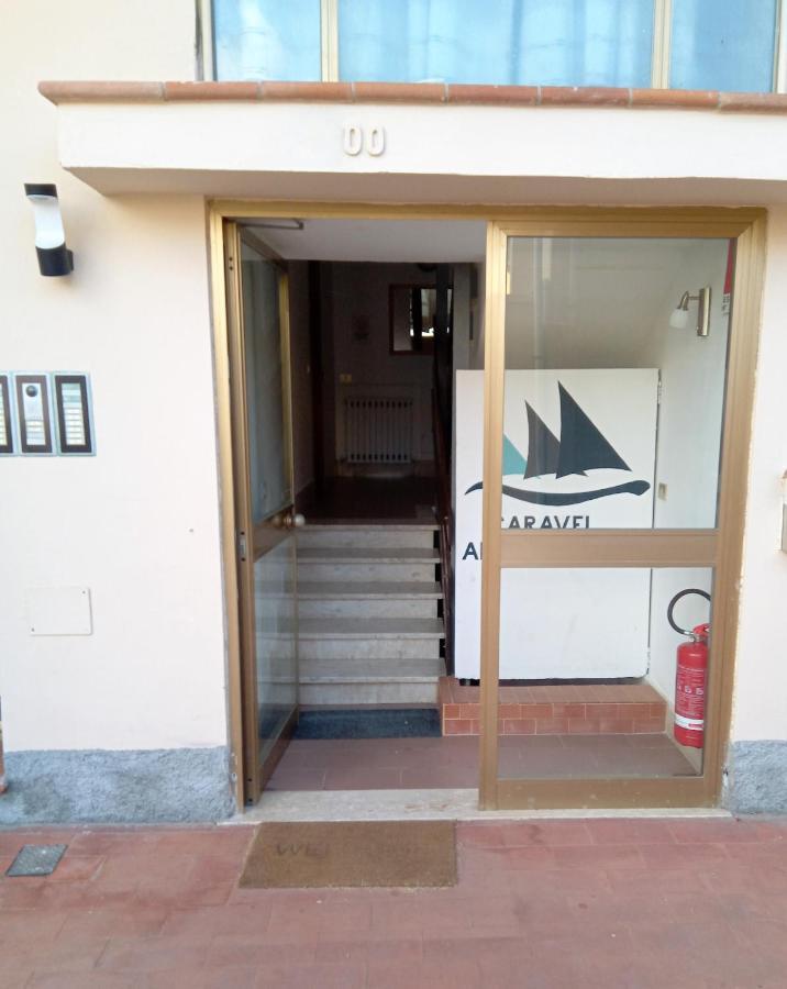 Caravel Appartamentini Lido di Camaiore Exteriör bild